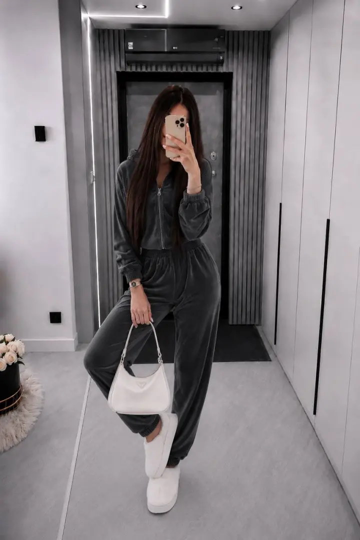 Спортивний косстюм KIK-019A550