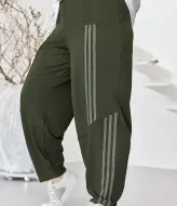 Спортивный костюм со стразами  VOJ-348A850