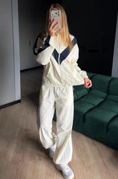 Женский спортивный костюм плащевка JAV-833A980 Женский спортивный костюм плащевка JAV-833A980