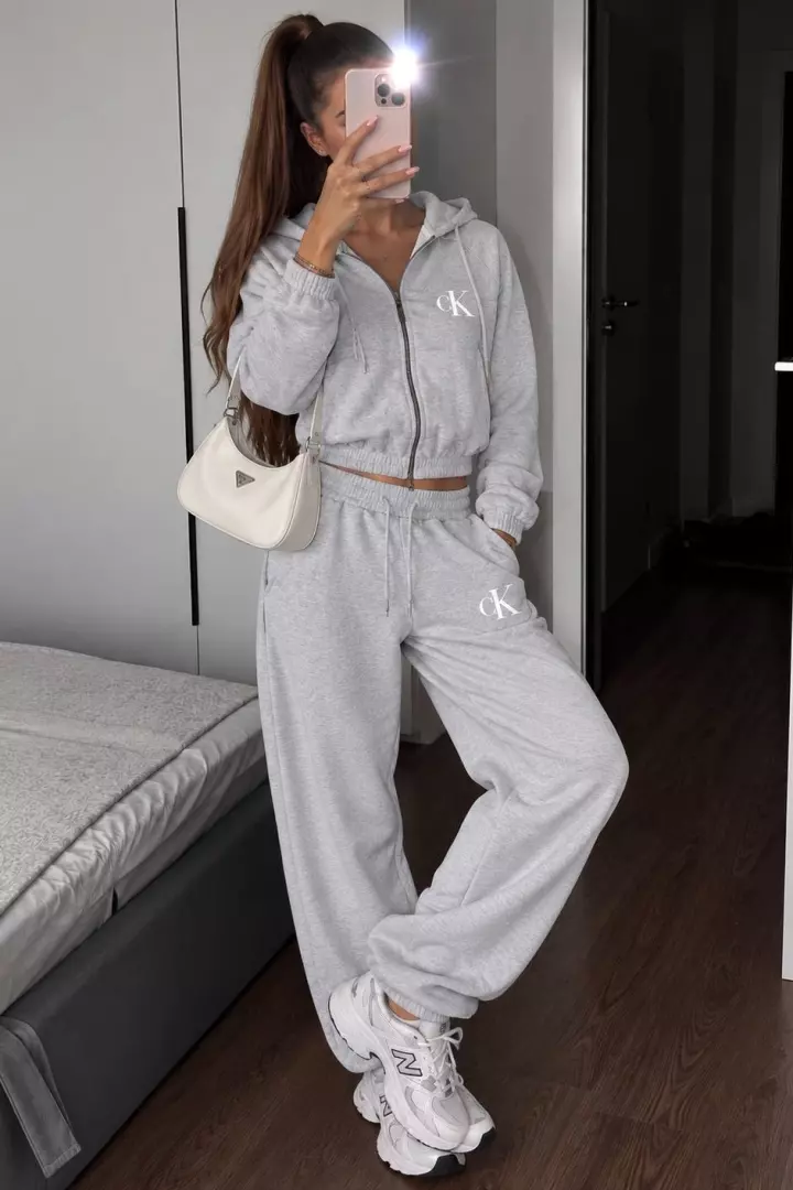 Костюм кофта и джоггеры VIVI-677A600