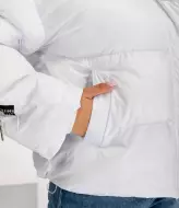 Стильний жіночий пуховик AGA-049A1250