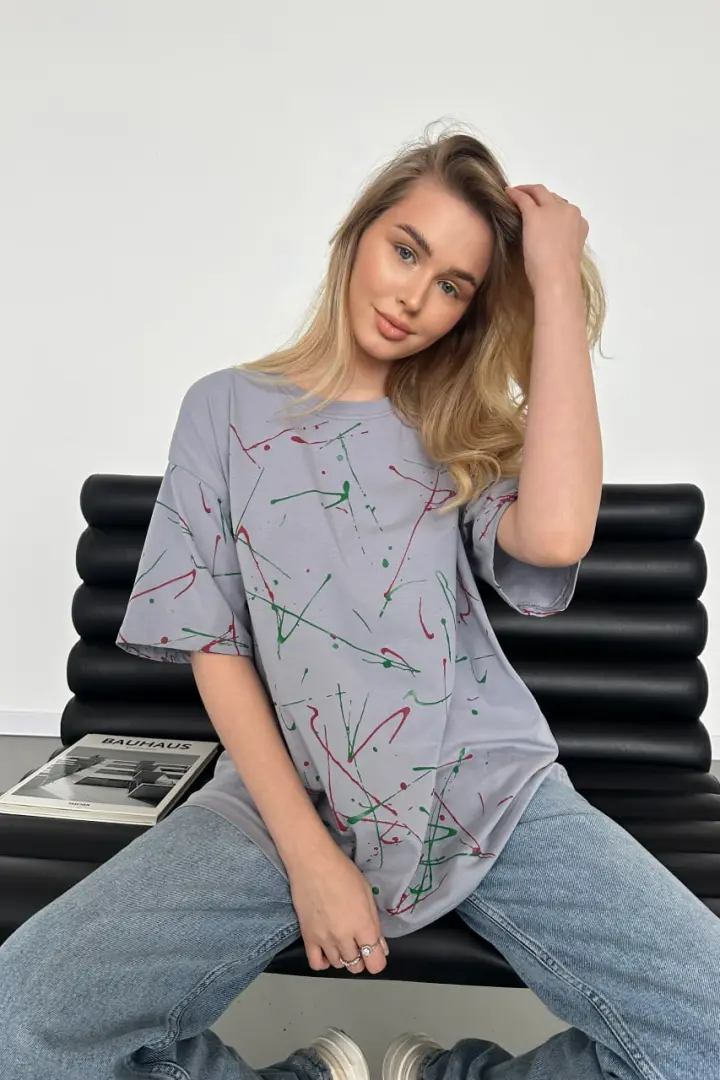 Стильная женская футболка  JAV-703A470