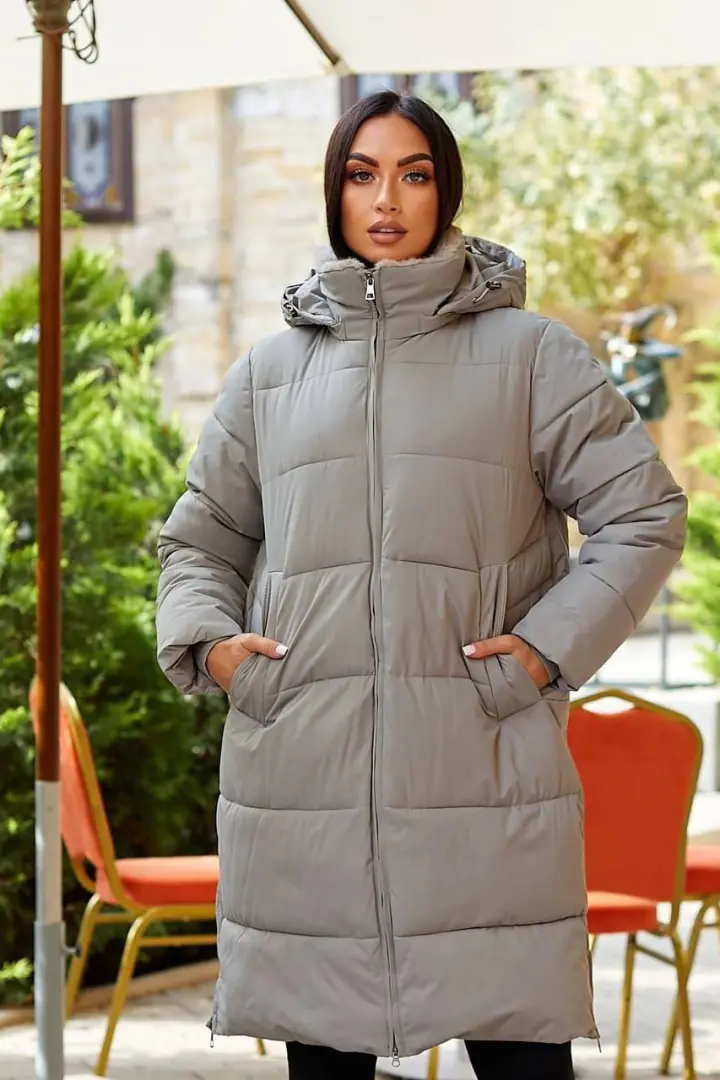 Очень теплая зимняя куртка женская DGC-862A1500