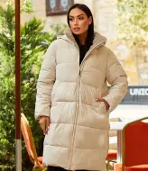 Очень теплая зимняя куртка женская DGC-862A1500