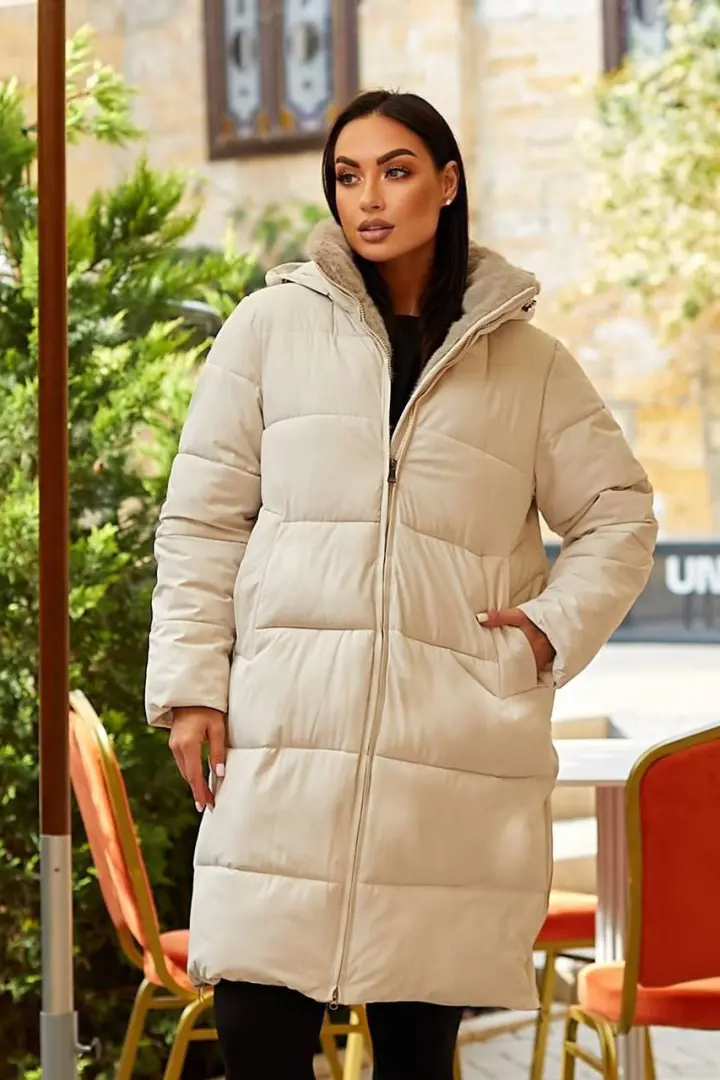 Очень теплая зимняя куртка женская DGC-862A1500