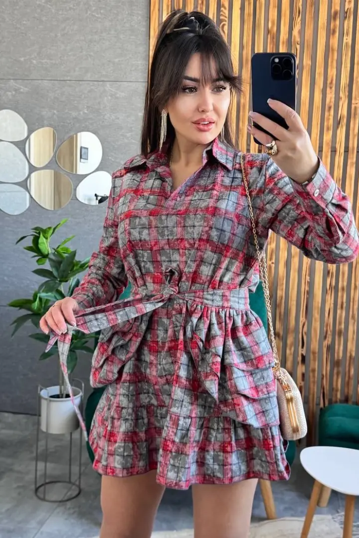 Сукня з баскою FAV-522A870