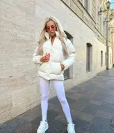 Пуховик з капюшоном FAV-465A2000