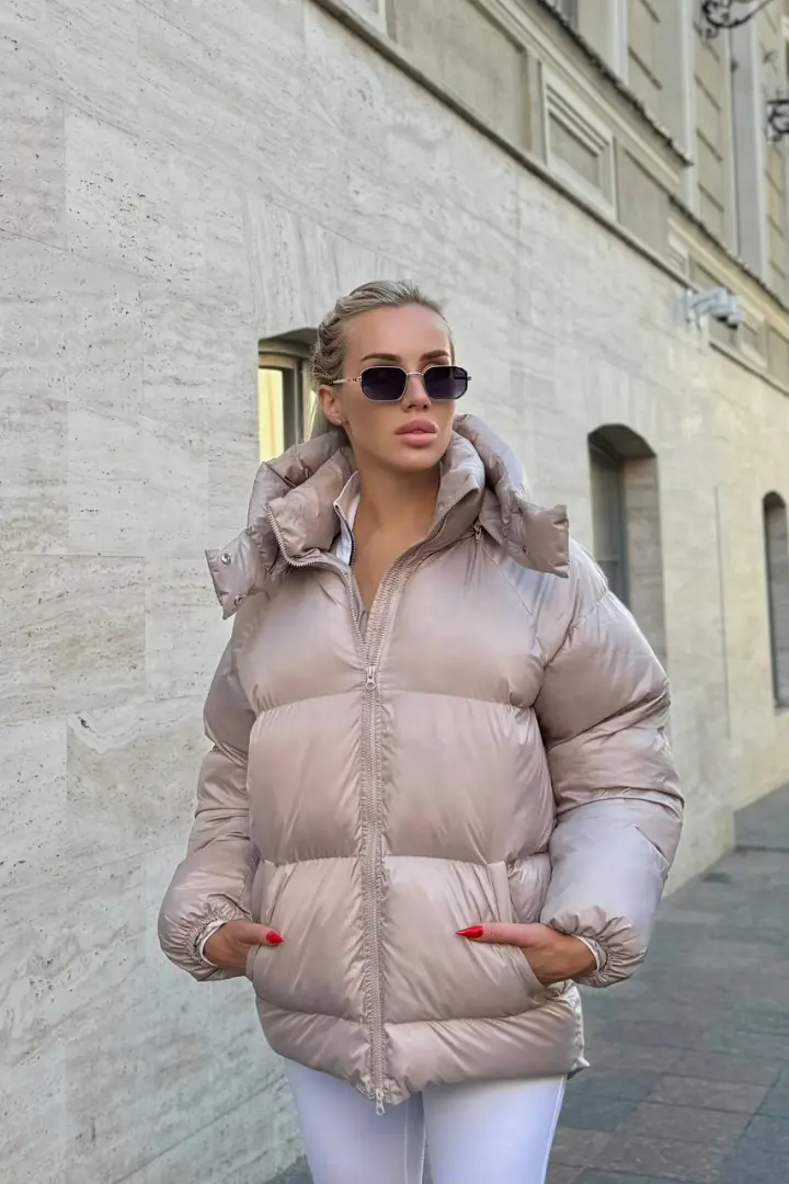 Пуховик з капюшоном FAV-465A2000