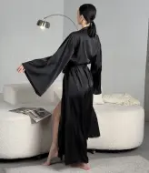 Длинный шелковый халат BLO-919A500
