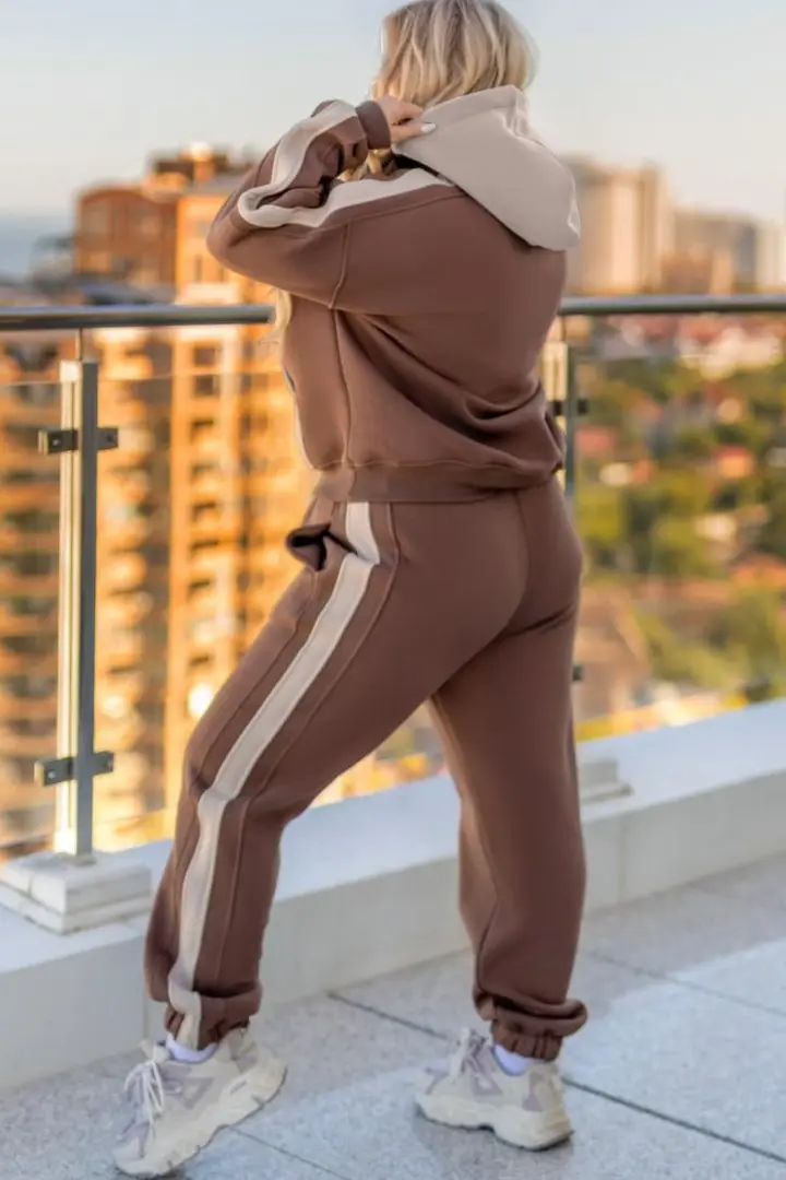 Спортивный костюм с начесом женский  VTI-7737A1180B1240C1350