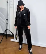 Спортивный костюм женский велюр  LZL-958A740