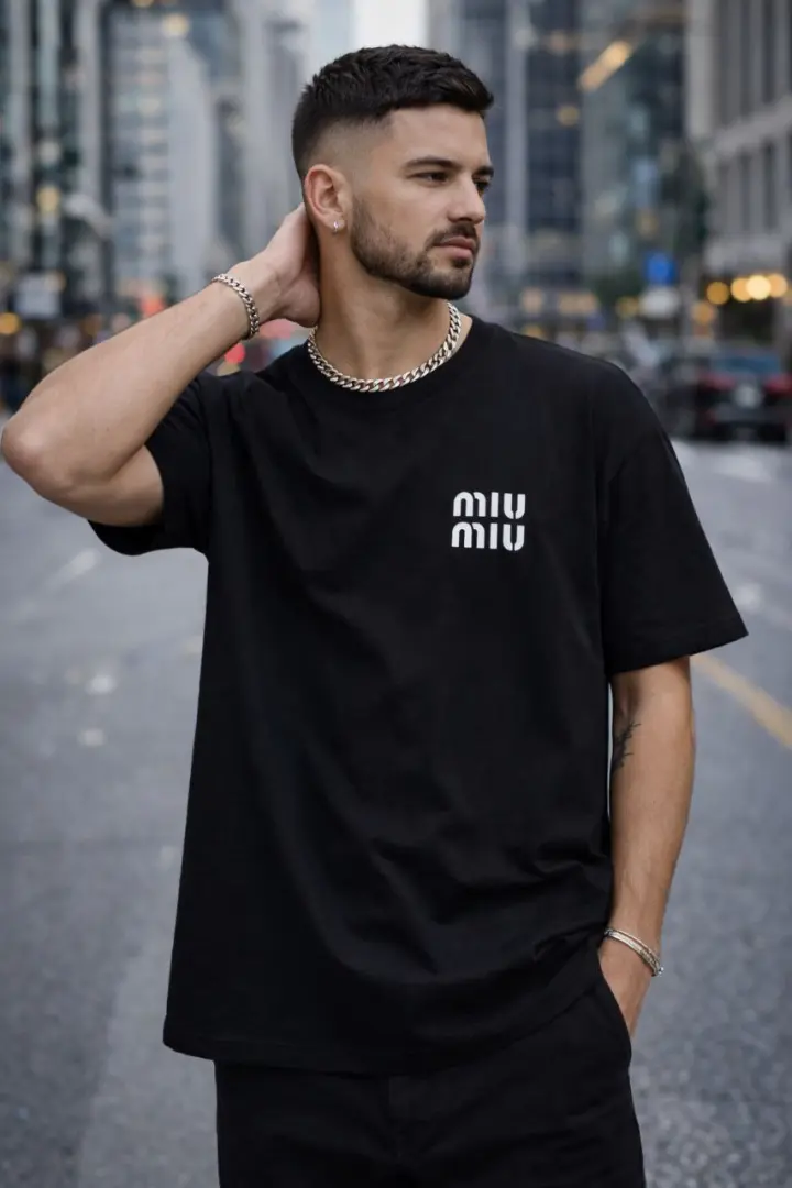 Стильная футболка UNISEX с накатом MIK-4216A300