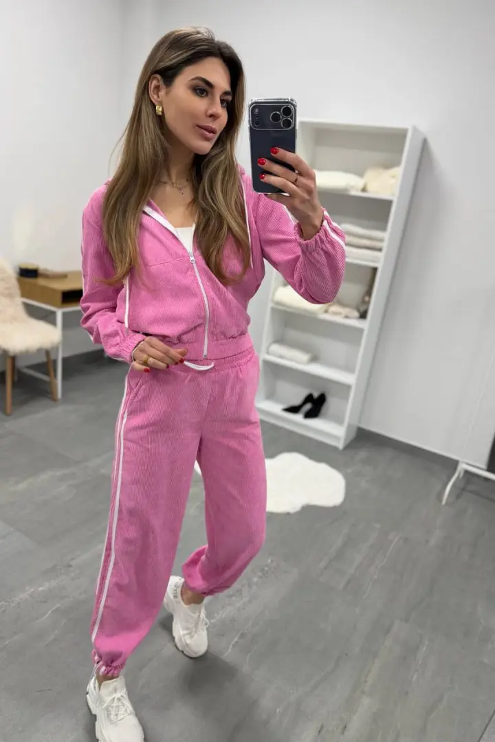 Спортивный костюм с лампасами  DMP-R1895A570