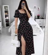 Платье с разрезом на ноге летнее  KIK-014A409