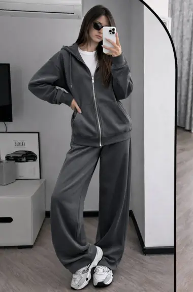 Базовый спортивный костюм VIVI-569A550 Базовый спортивный костюм VIVI-569A550
